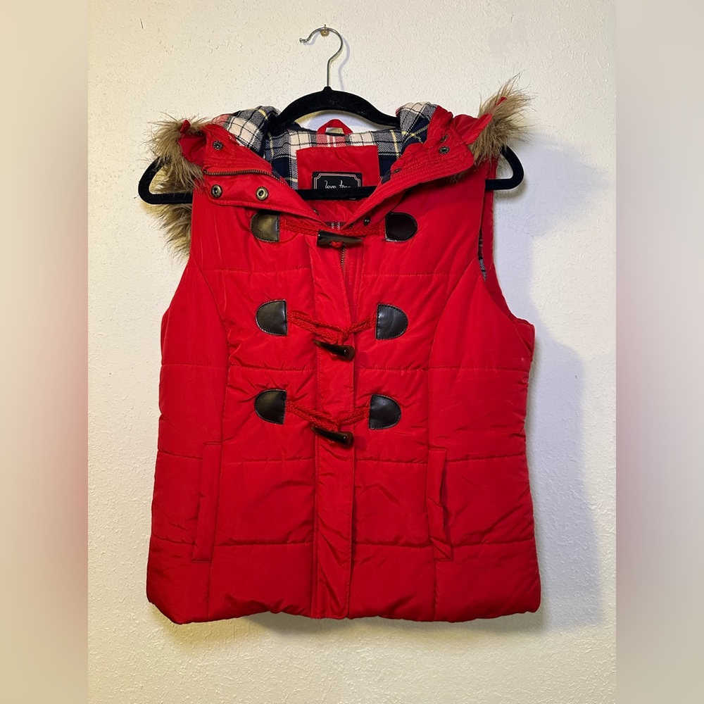 Women’s Puffer Vest